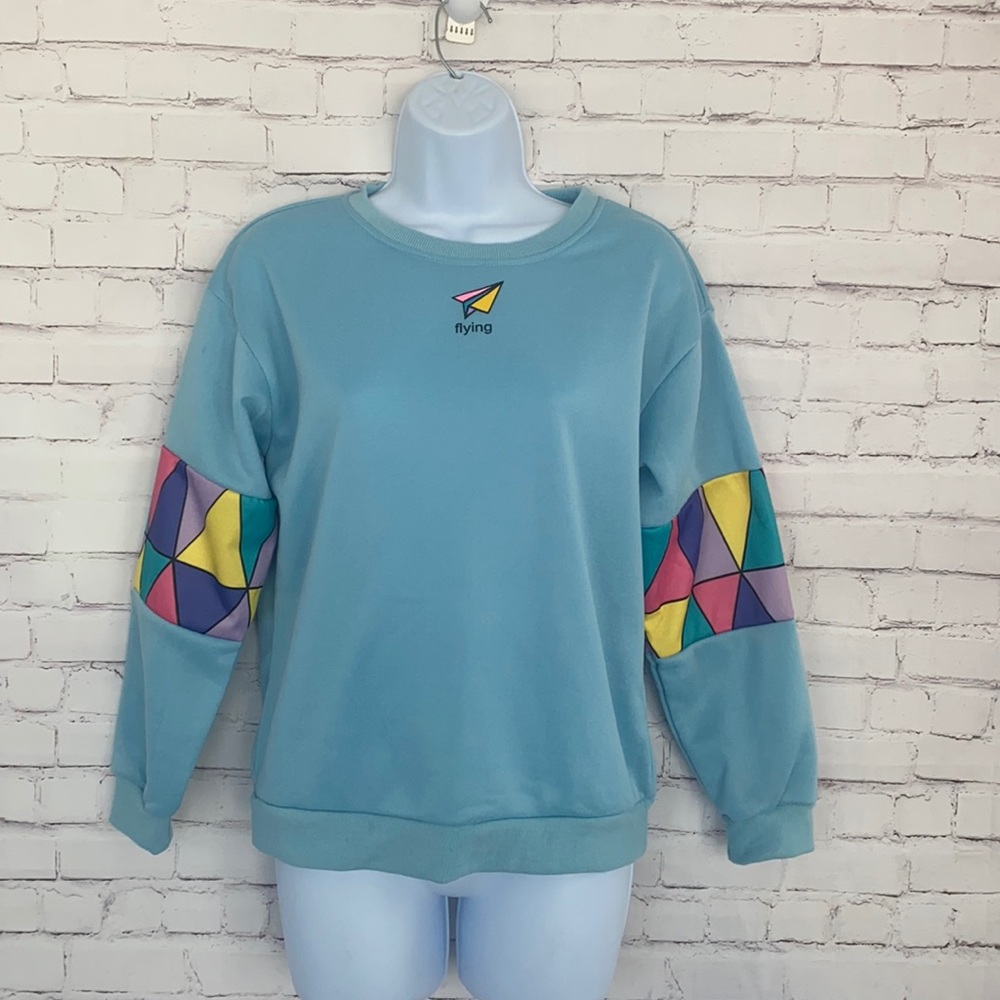 Cute 80’s inspired sweatshirt size medium